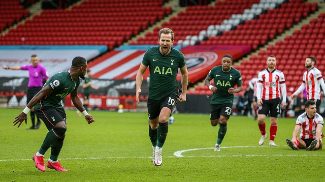 阿森纳以2-0击败布伦特福德，扩大领先优势，巩固争冠地位。（阿森纳2-0力擒布伦特福德，拉大分差稳固争冠优势）