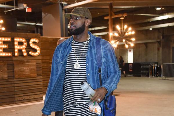 德尚：对阵阿塞拜疆将进行大幅轮换，舍瓦利耶将首发出场（德尚：战阿塞拜疆将大幅调整阵容，舍瓦利耶首发）