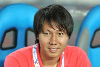 欧联6-0，31岁拜仁旧将大发神威：独中三元，法甲7冠王拒绝2连败（欧联6-0大捷，31岁拜仁旧将戴帽发威，法甲七冠王拒绝两连败）