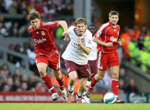 阿什拉夫荣膺2025年非洲足球先生，拉莫斯社媒发文祝贺（阿什拉夫当选2025年度非洲足球先生，拉莫斯社媒送祝福）