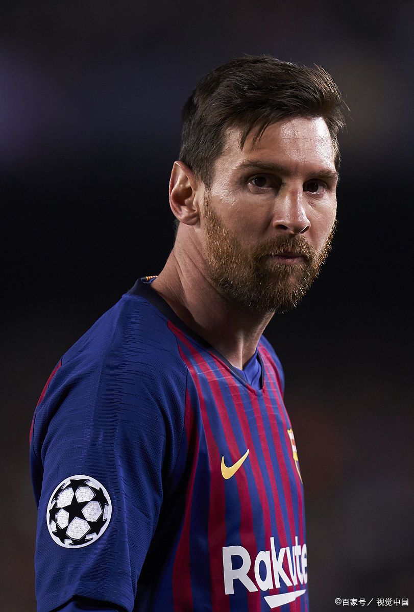 足球世界杯新纪录诞生，单场跑动达13公里（足球世界杯纪录再被改写：球员单场跑动达13公里）