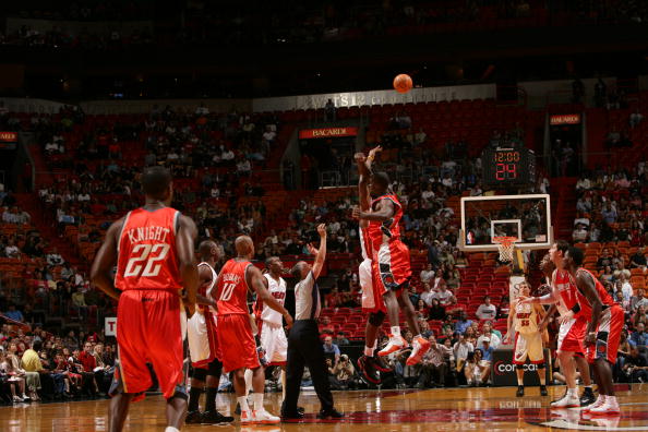 热那亚vs维罗纳：马利诺夫斯基、洛伦佐-科隆博首发，加利亚尔迪尼、焦瓦内出战（热那亚迎战维罗纳：马利诺夫斯基与洛伦佐-科隆博首发，加利亚尔迪尼、焦瓦内出战）