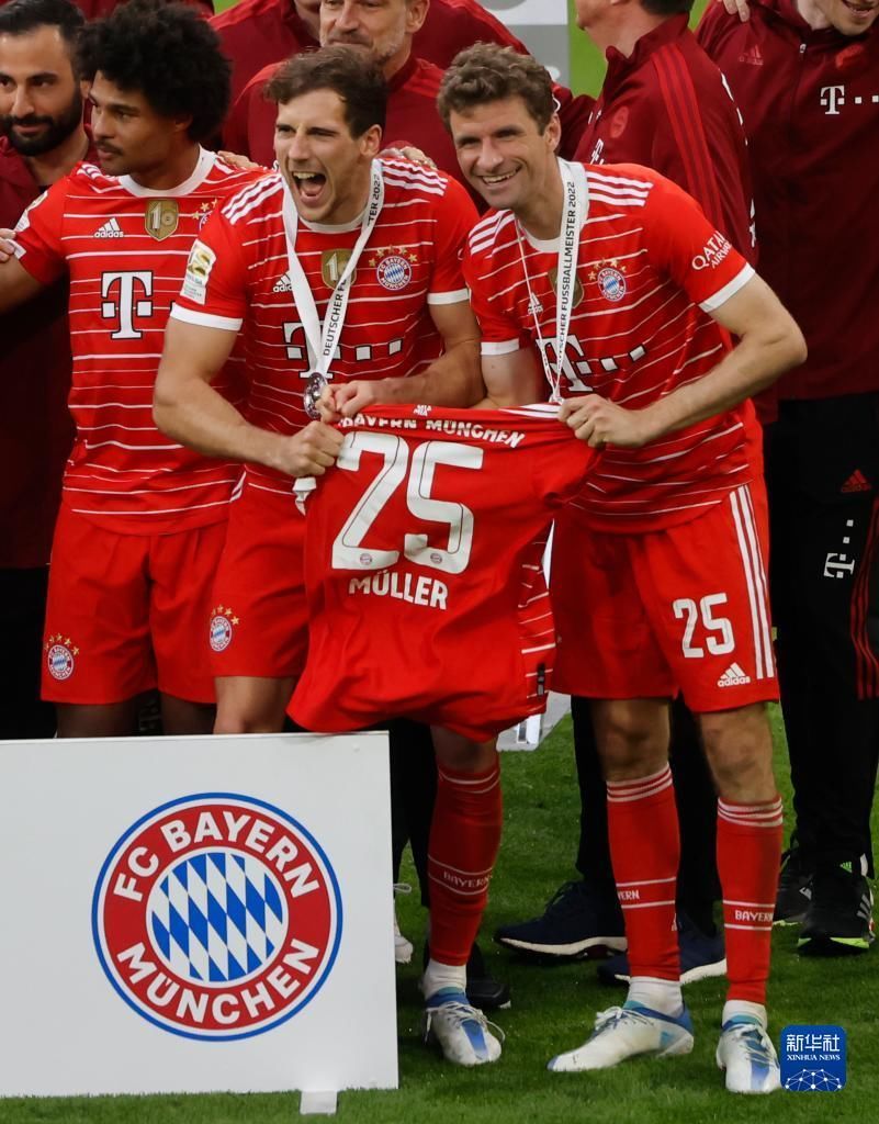 阿坎吉：齐沃很重视沟通和我们很亲近；希望世界杯对阵意大利