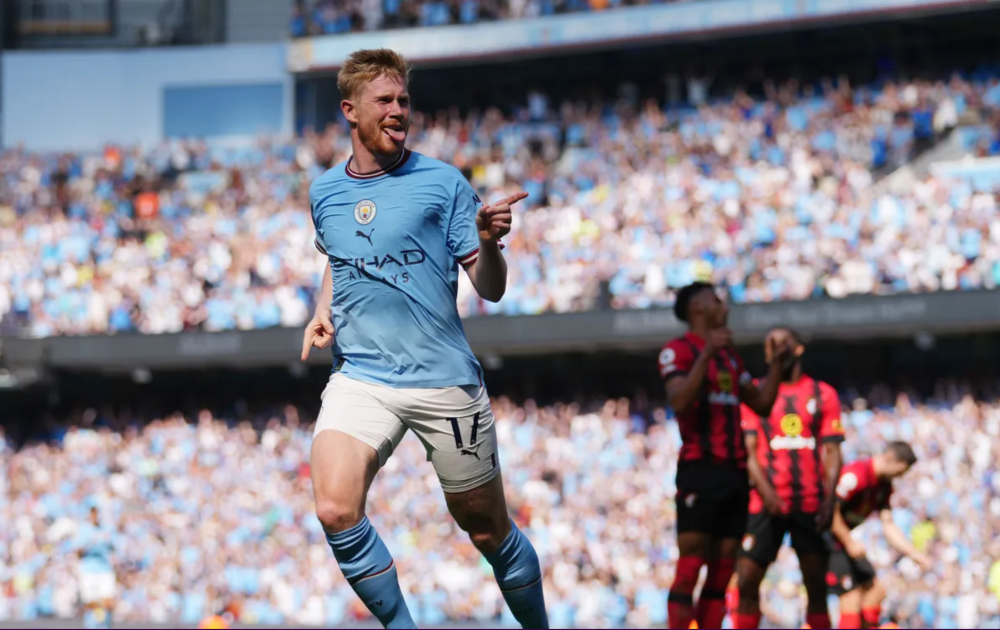 前意甲裁判谈DV9点球被吹：他和防守球员互有拉扯，都不犯规（前意甲裁判评DV9点球被取消：与后卫互相拉扯，均不构成犯规）