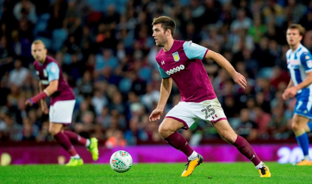 法尔克：凯恩与拜仁愿意续约至2028年，他愿意世界杯后再谈（法尔克：凯恩与拜仁有意将合同续至2028年，谈判将于世界杯后进行）