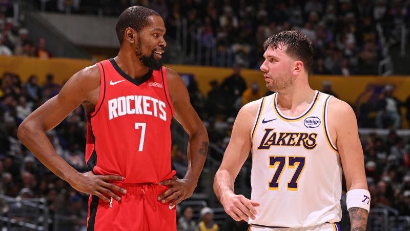 被记者问今天是否需要洗澡，科贝尔：我觉得这个问题有点冒犯（记者问“今天要不要洗澡”？科贝尔：这种提问有点冒犯）